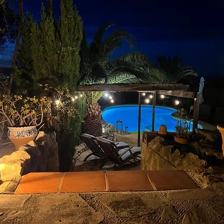 Casa Vista 招待所 4*